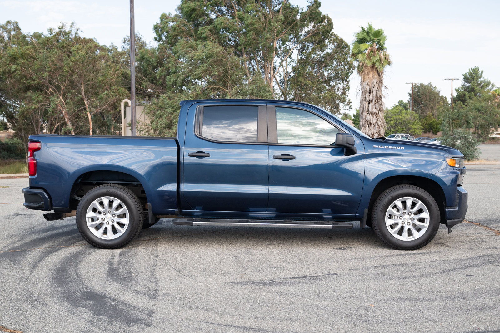 Used 2022 Chevrolet Silverado 1500 Custom image 3