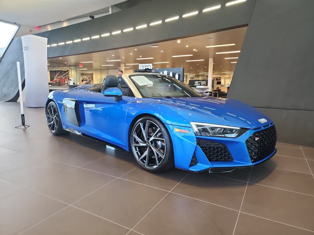 Used 2022 Audi R8 V10 performance RWD image 8