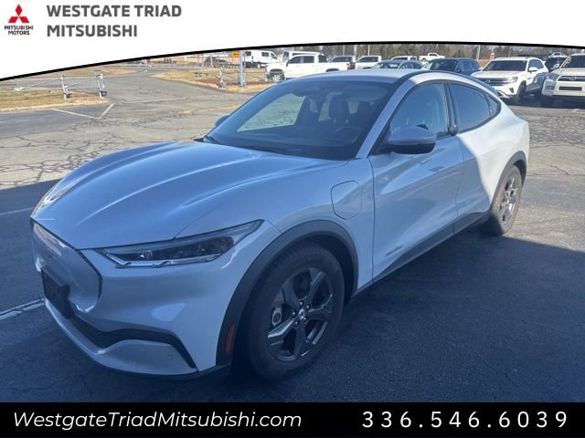 Used 2021 Ford Mustang Mach-E Select image 3