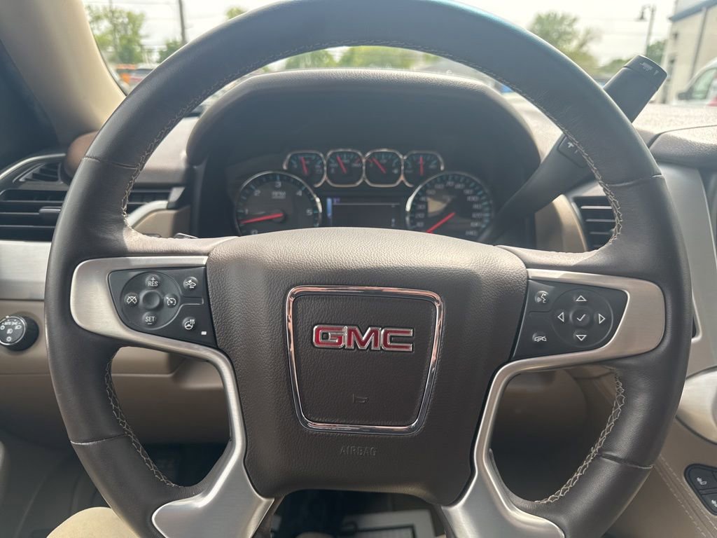 Used 2018 GMC Yukon SLT w/ Open Road Package AWD/4WD image 17