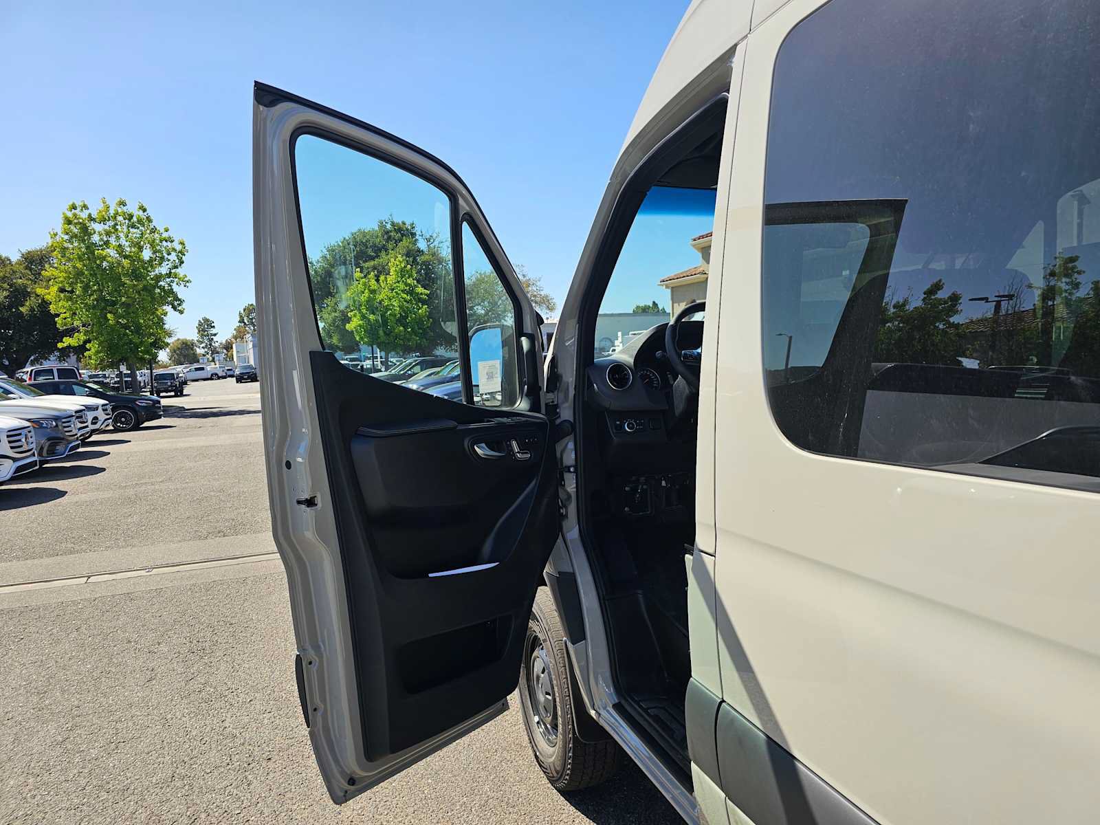 New 2026 Mercedes-Benz Sprinter 2500 image 20