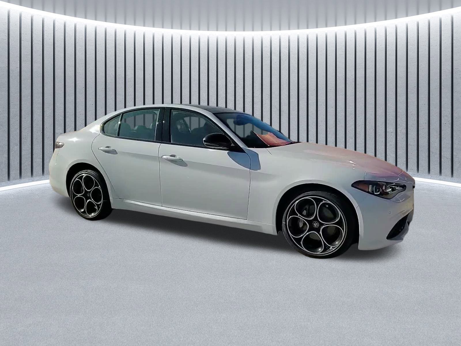 New 2025 Alfa Romeo Giulia AWD image 3