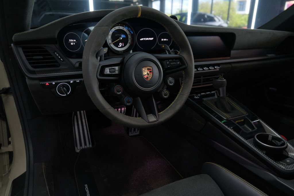 Used 2024 Porsche 911 GT3 RS RWD image 45