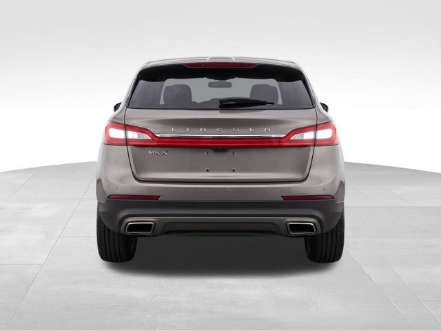Used 2016 Lincoln MKX Select FWD image 4