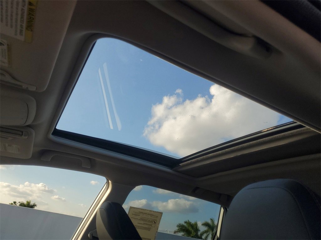 Used 2022 Subaru Forester Touring image 19