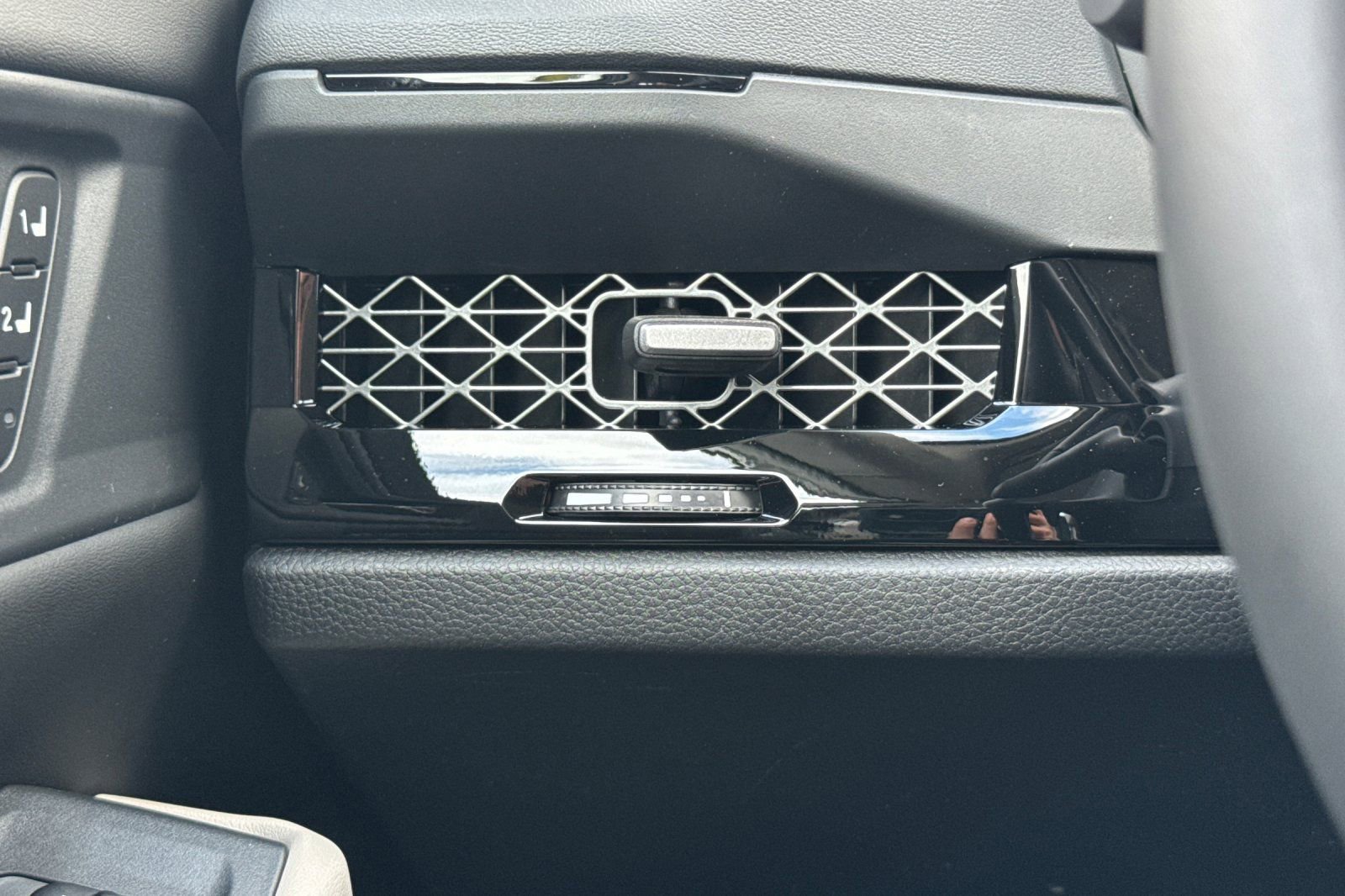 New 2026 Honda Accord EX-L image 28