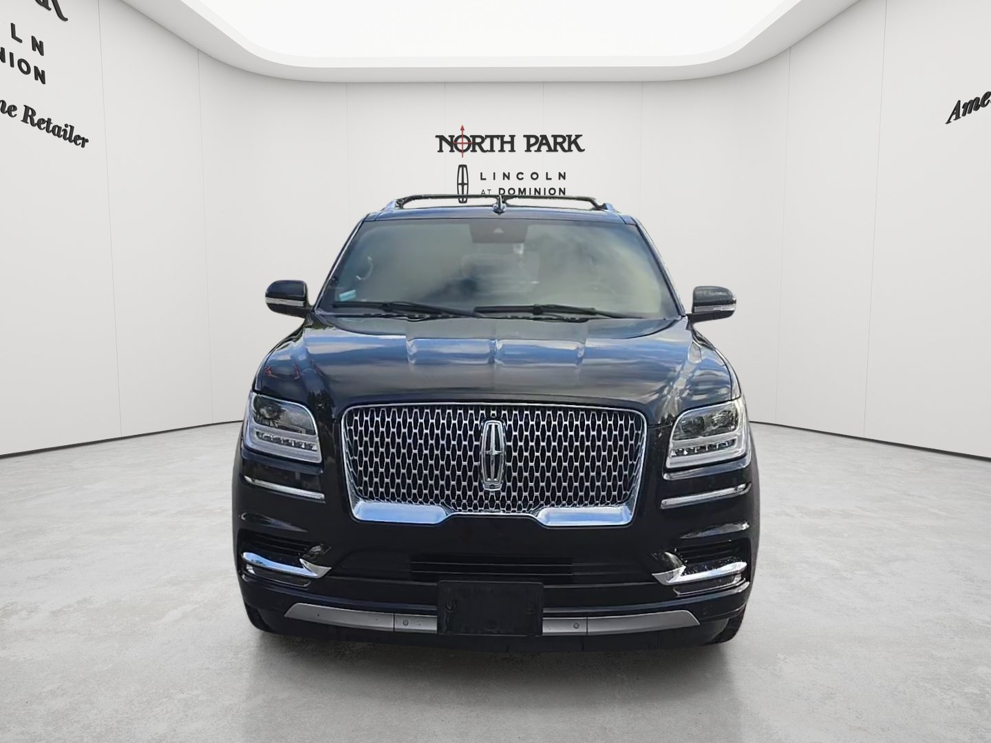Used 2021 Lincoln Navigator Reserve w/ Luxury Package RWD image 8