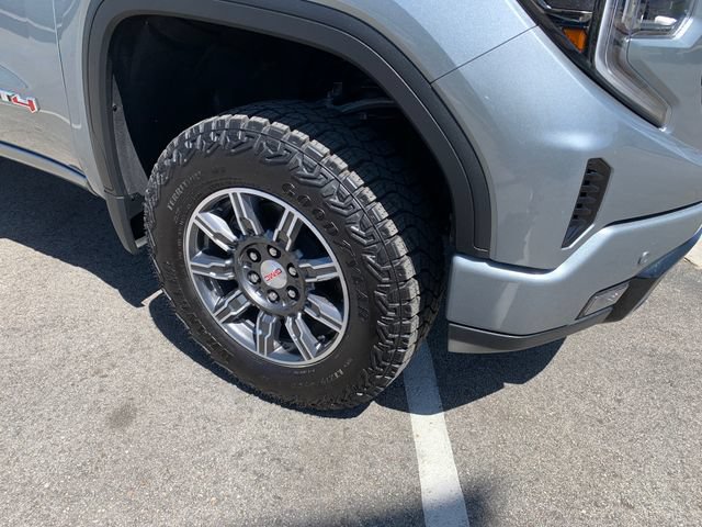 Certified 2026 GMC Sierra 1500 AT4 AWD/4WD image 5