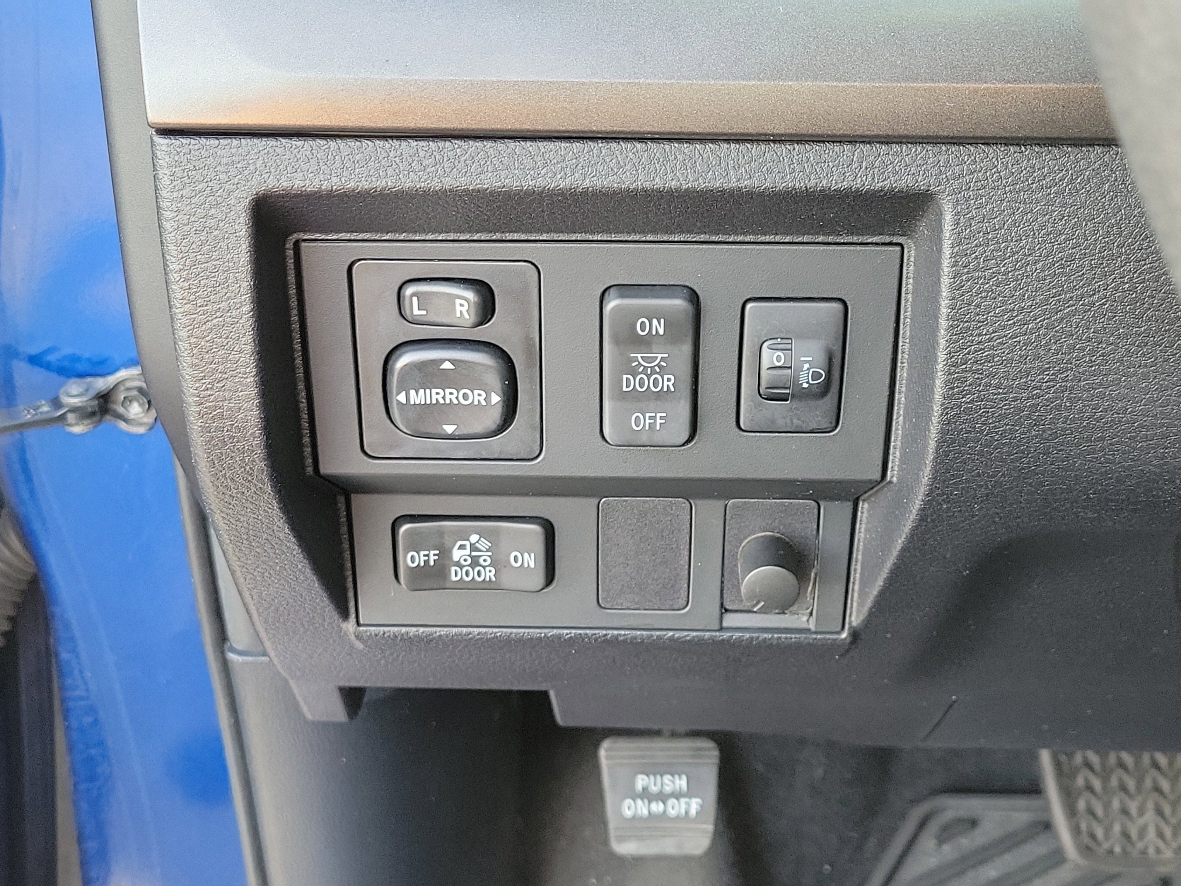 Used 2014 Toyota Tundra SR5 w/ TRD Off Road Package RWD image 27