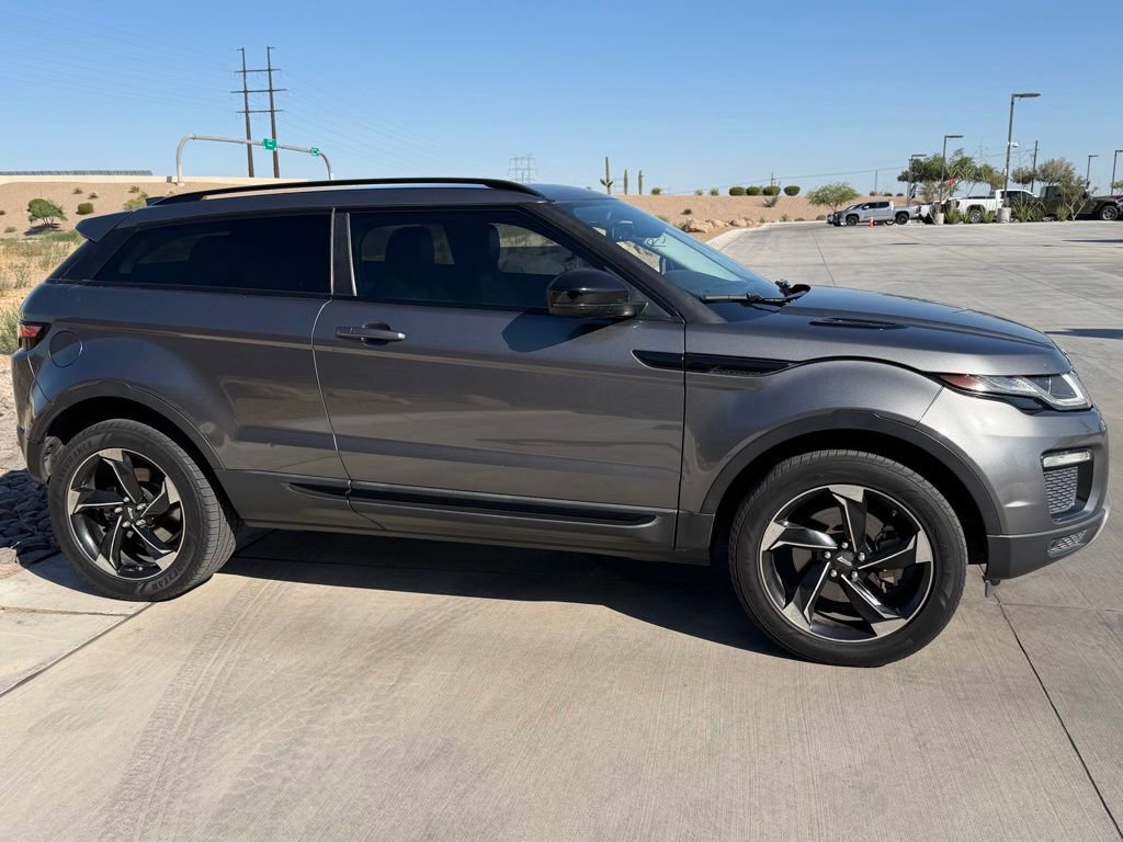 Used 2017 Land Rover Range Rover Evoque SE Premium AWD/4WD image 3