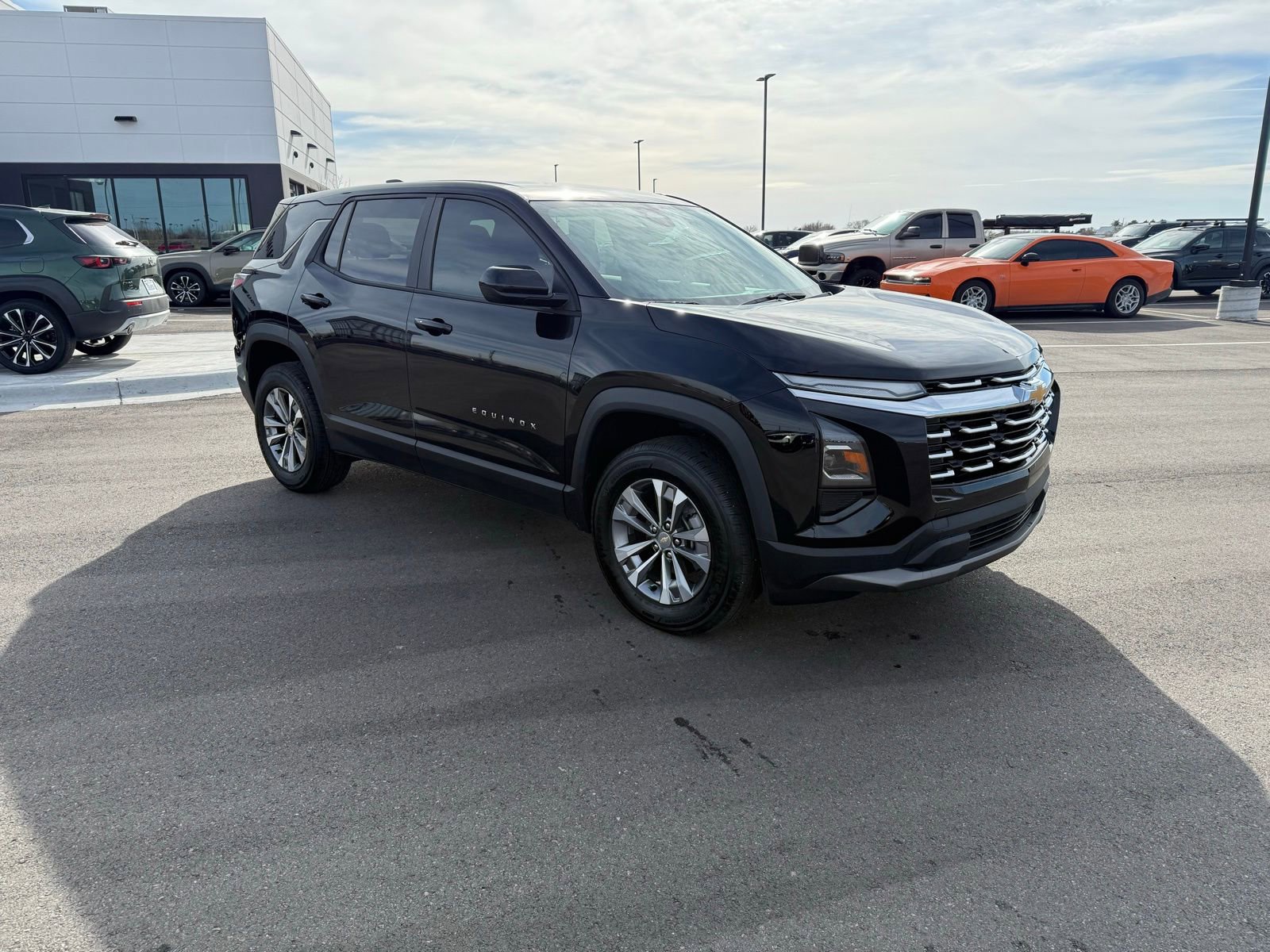 Used 2026 Chevrolet Equinox LT w/ Convenience Package II image 18