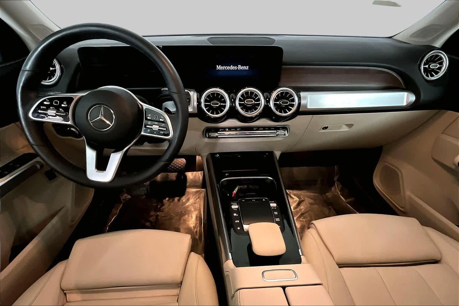 Certified 2023 Mercedes-Benz GLB 250 4MATIC image 16