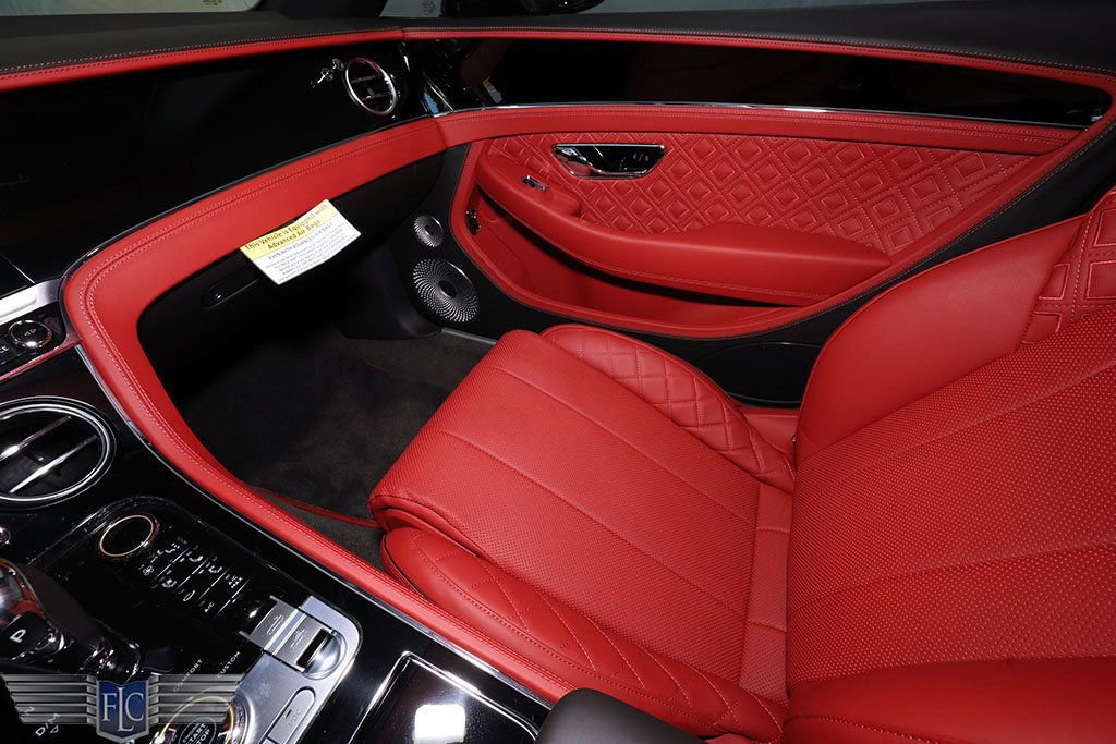 Used 2022 Bentley Continental GT image 30