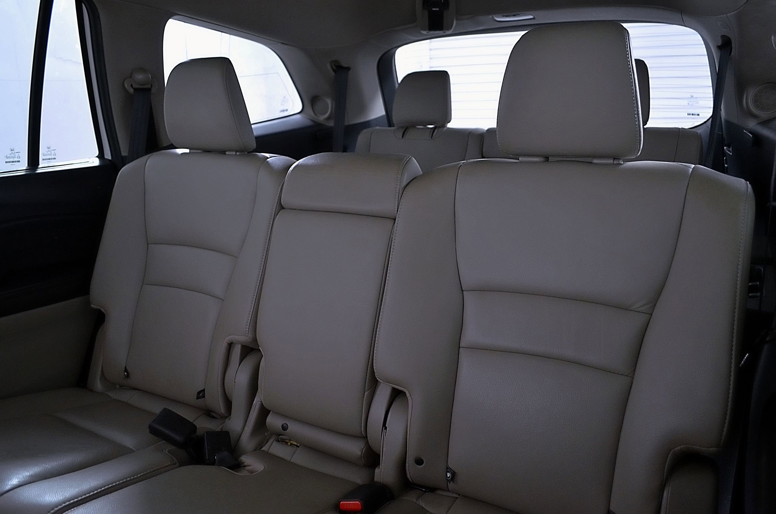 Used 2016 Honda Pilot Touring image 22