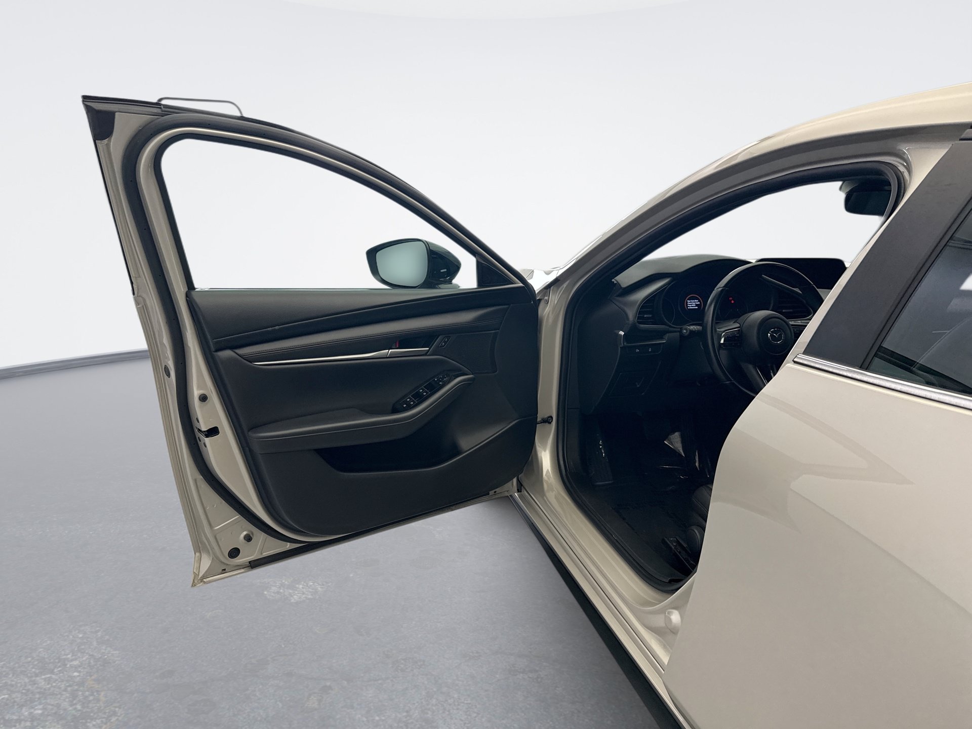 Used 2025 MAZDA MAZDA3 s Sport FWD image 9