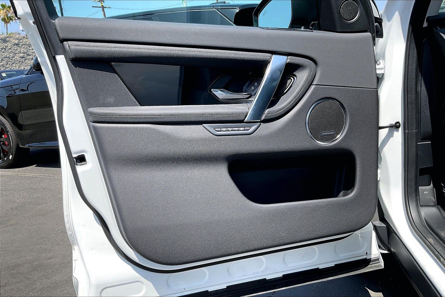 Certified 2025 Land Rover Discovery Sport S AWD/4WD image 20