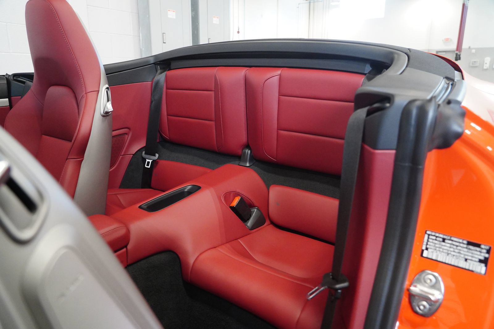 Used 2018 Porsche 911 Carrera GTS RWD image 16