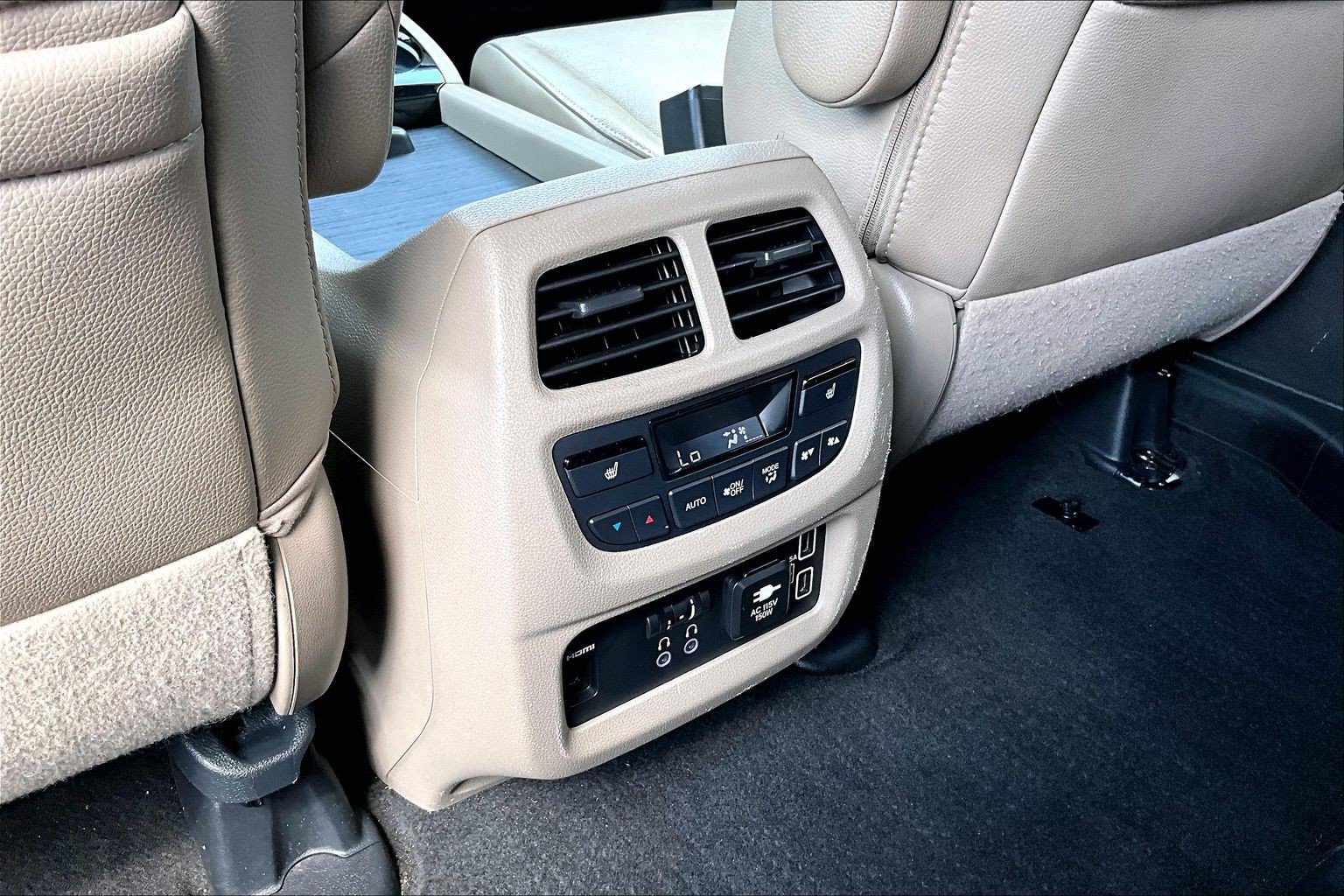 Used 2019 Honda Pilot Touring image 24