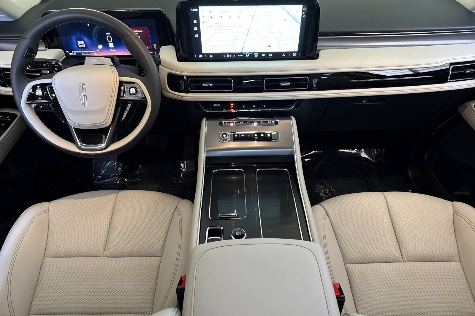 New 2026 Lincoln Aviator AWD w/ Jet Appearance Package image 10