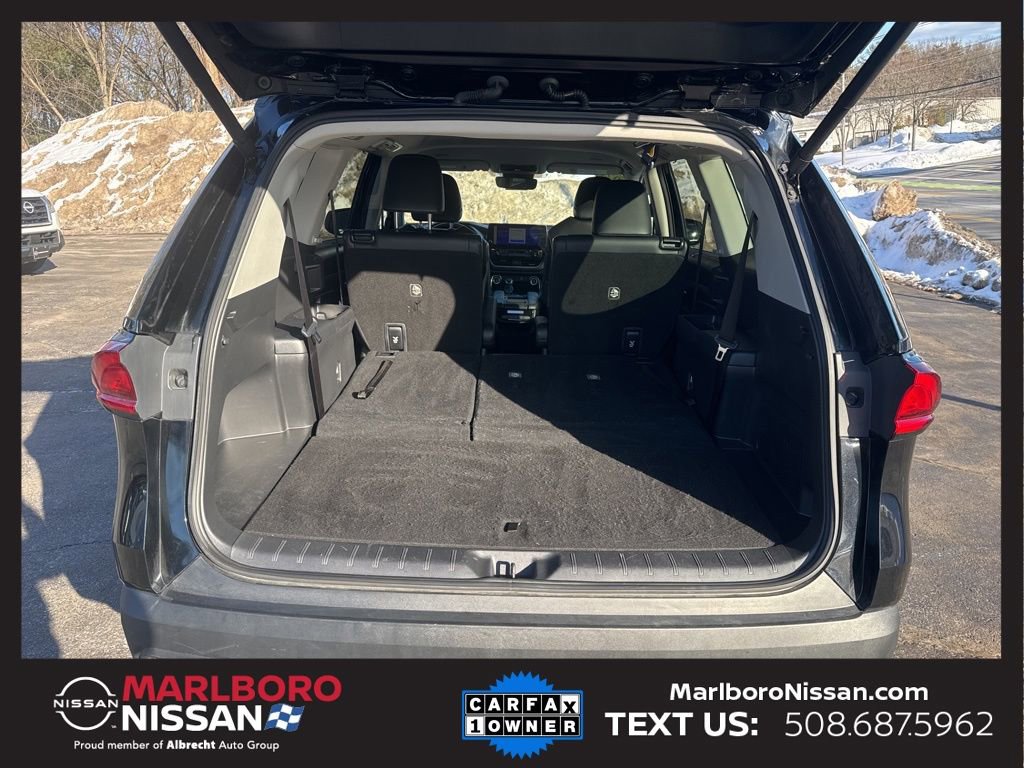 Used 2025 Toyota Grand Highlander XLE image 14