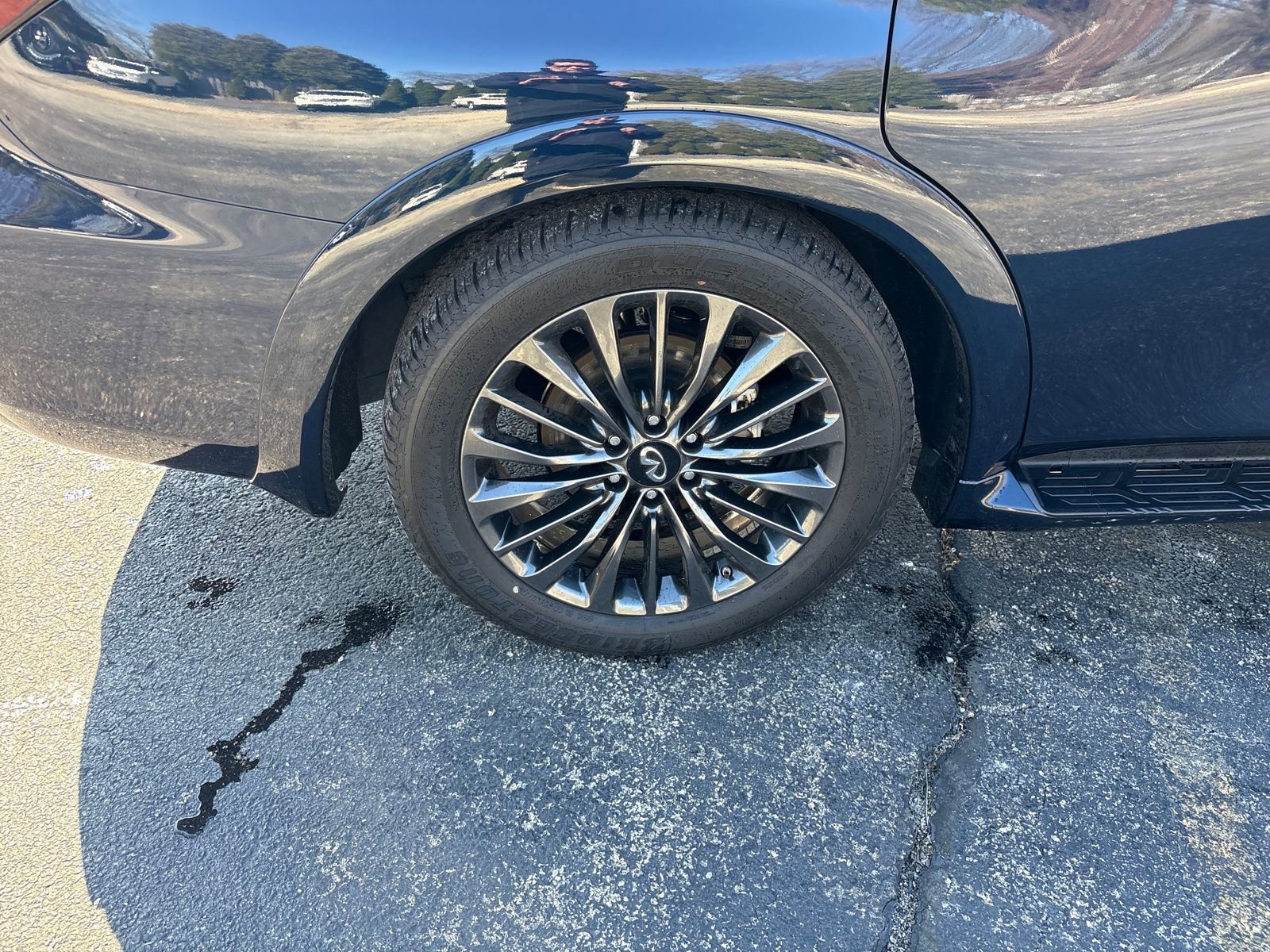 Certified 2024 INFINITI QX80 Sensory image 32