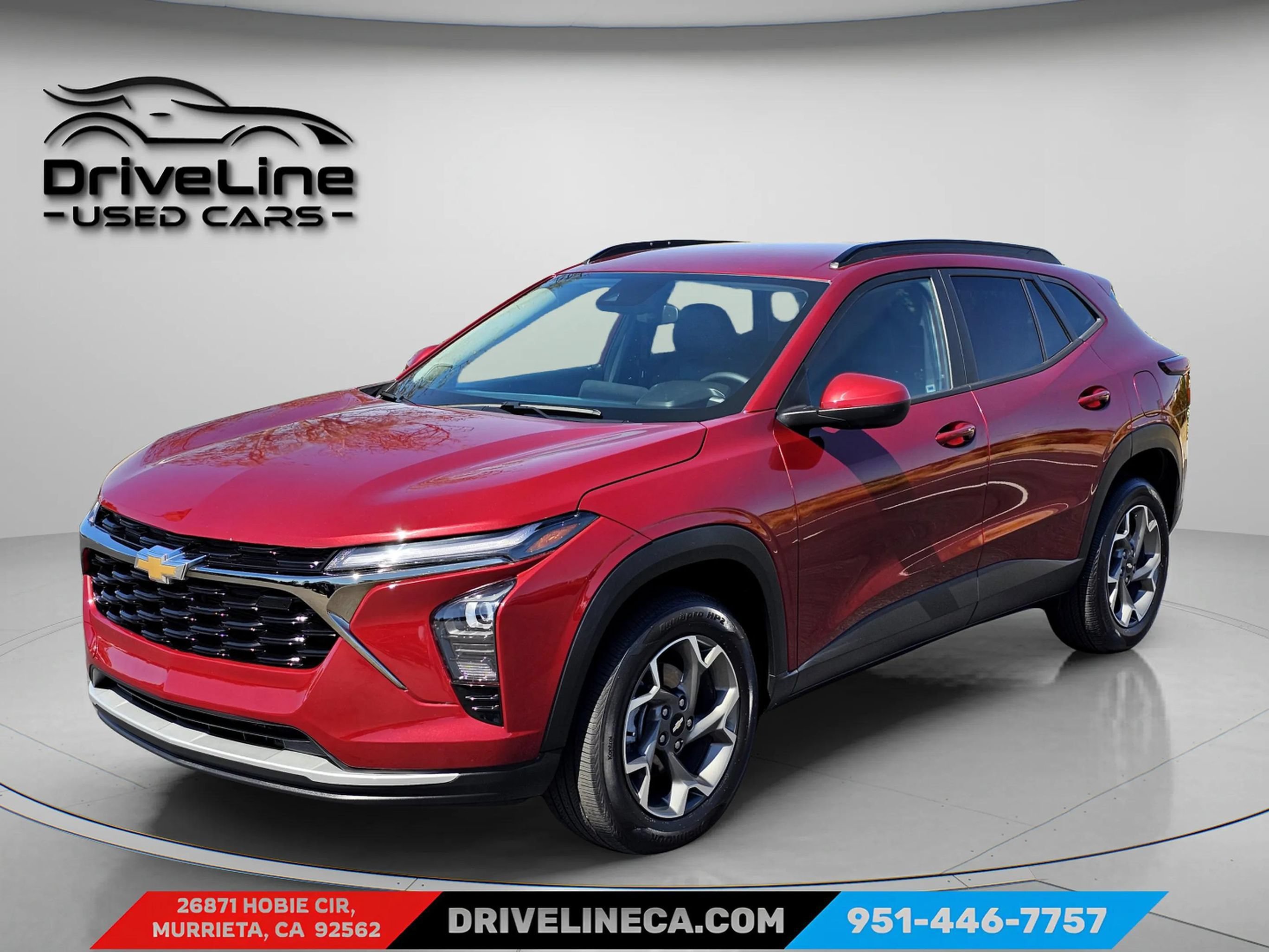 Used 2025 Chevrolet Trax LT w/ Driver Confidence Package FWD image 1