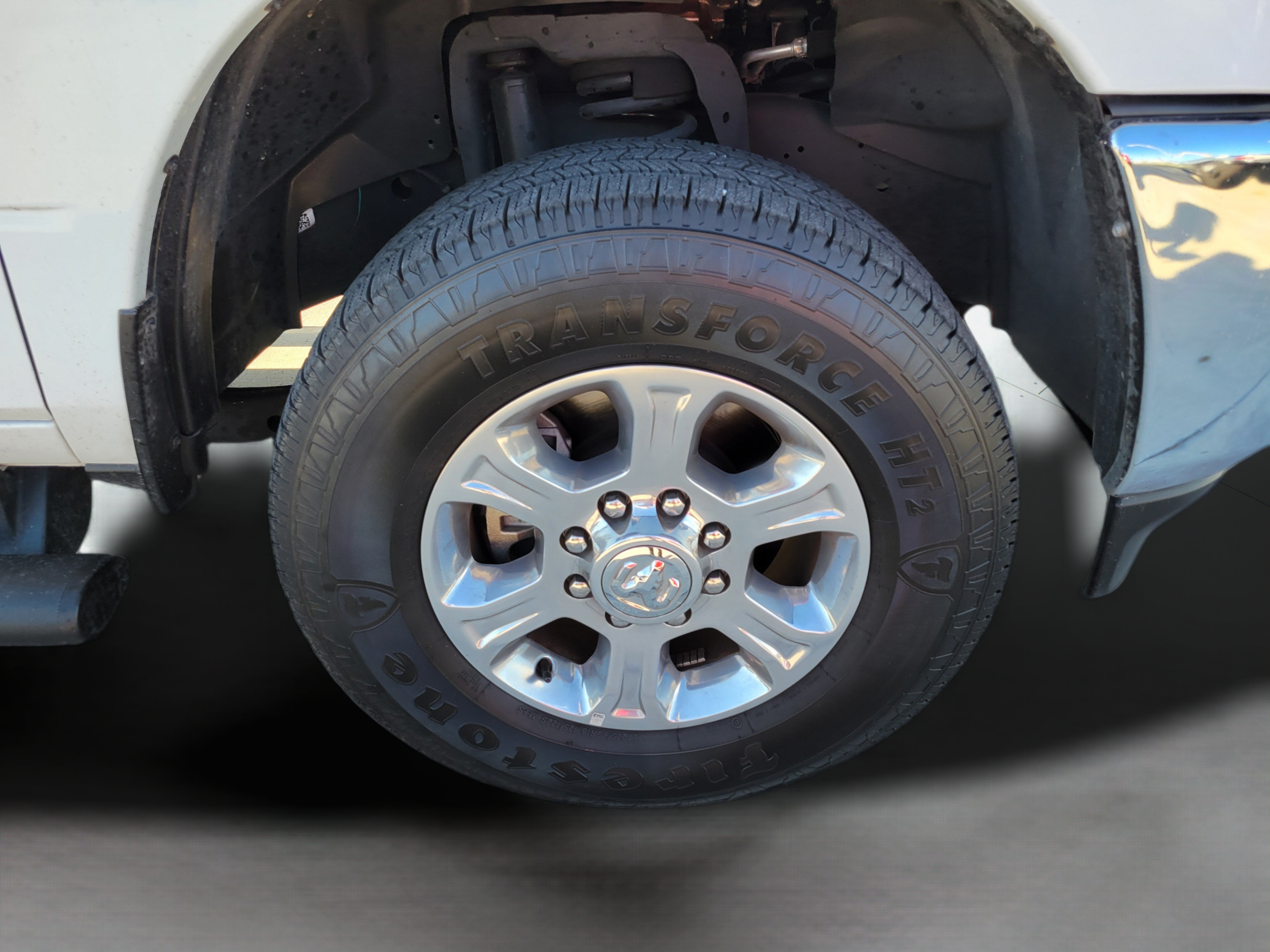Certified 2025 RAM 2500 Big Horn AWD/4WD image 28
