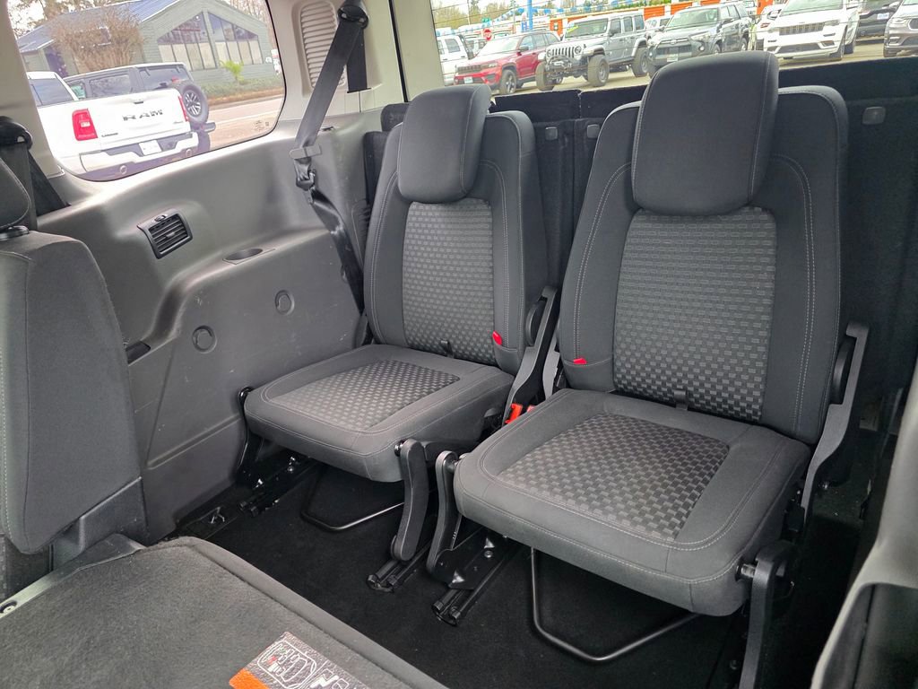 Used 2019 Ford Transit Connect XLT FWD image 7