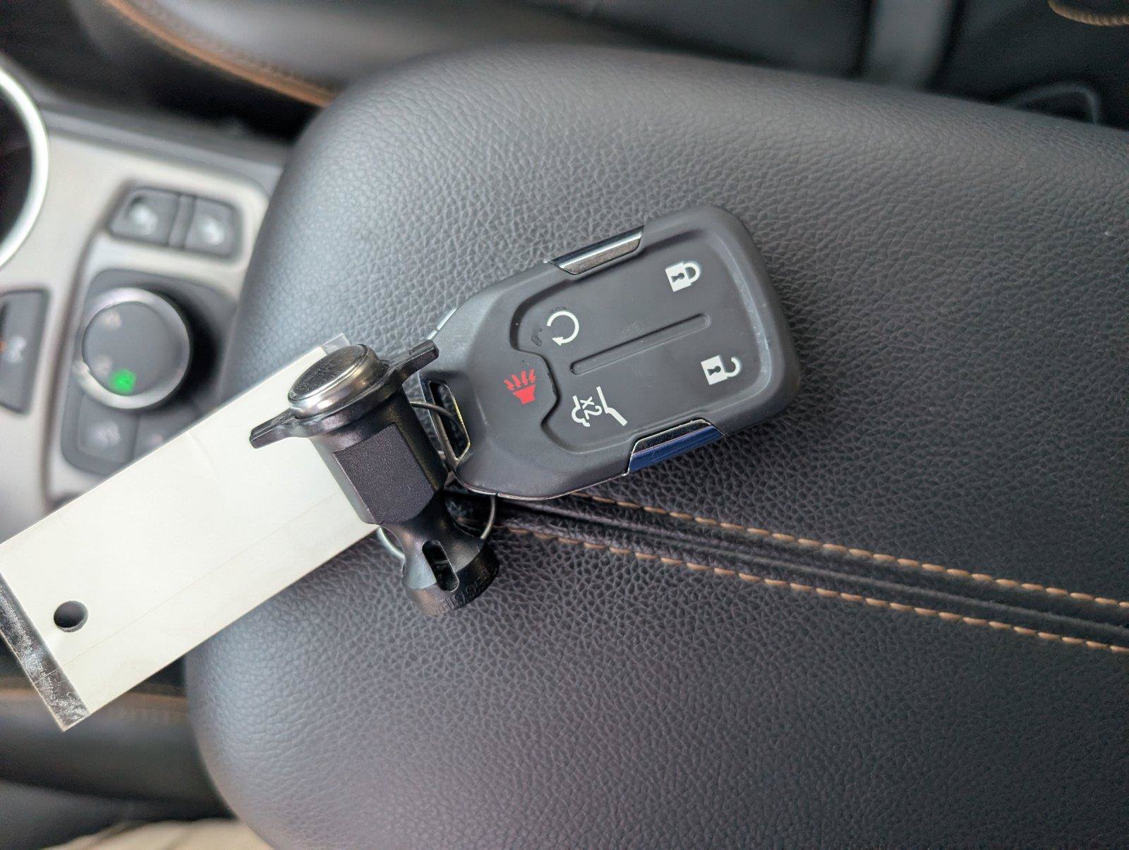 Used 2023 GMC Terrain AT4 w/ LPO, 'HIT The Road' Package AWD/4WD image 23