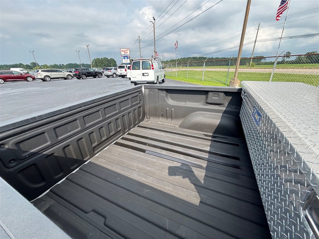 Used 2018 Chevrolet Silverado 1500 LTZ Z71 image 11