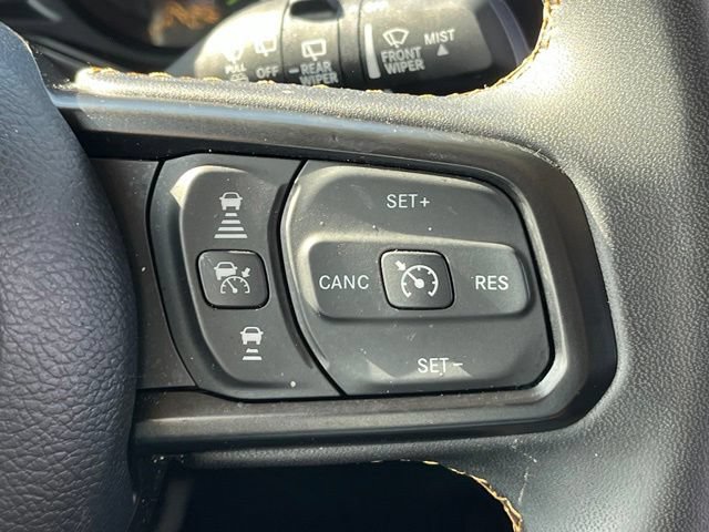 Used 2024 Jeep Wrangler Unlimited AWD/4WD image 17