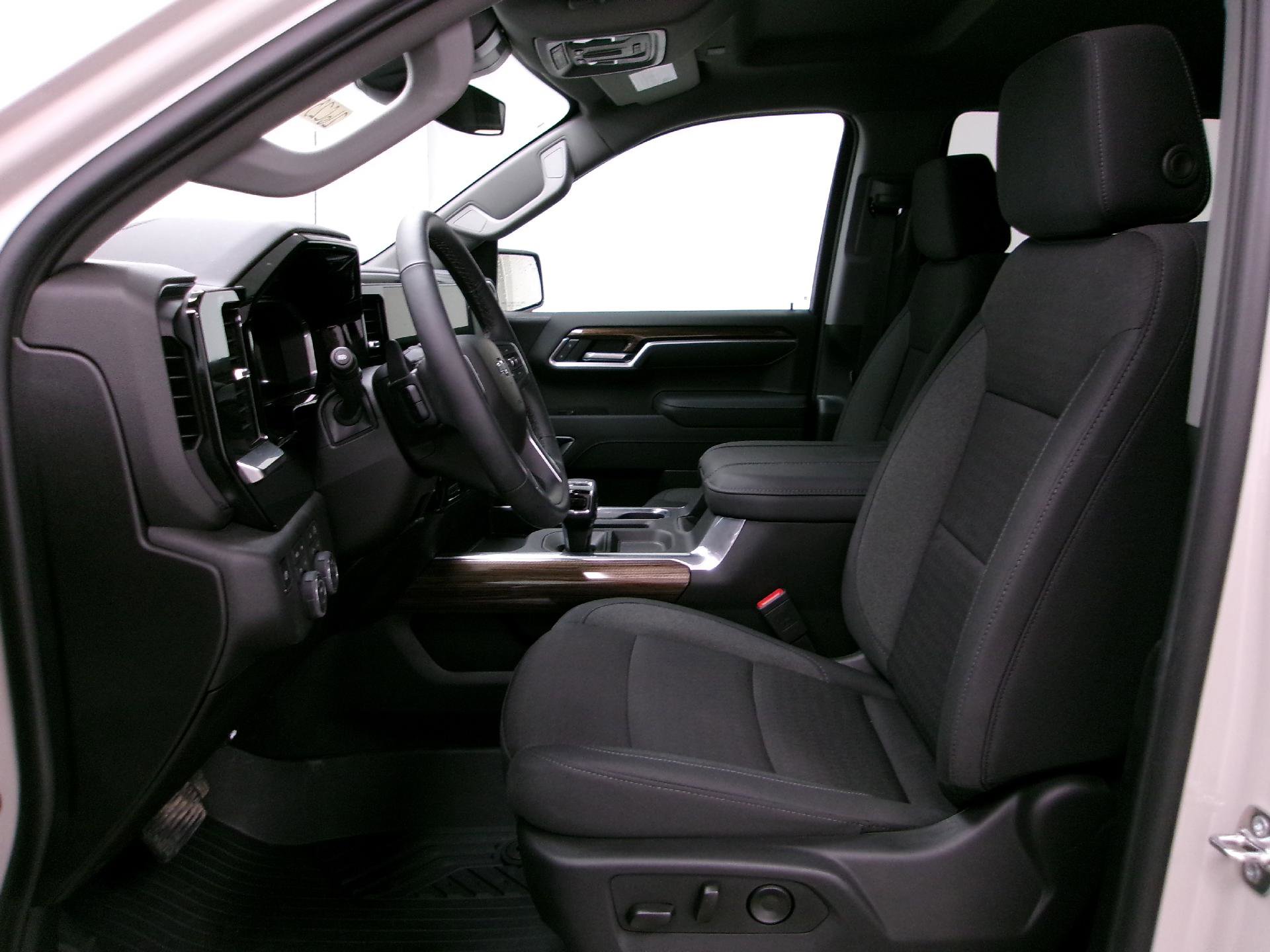 New 2026 Chevrolet Silverado 1500 RST w/ All Star Edition Plus image 8