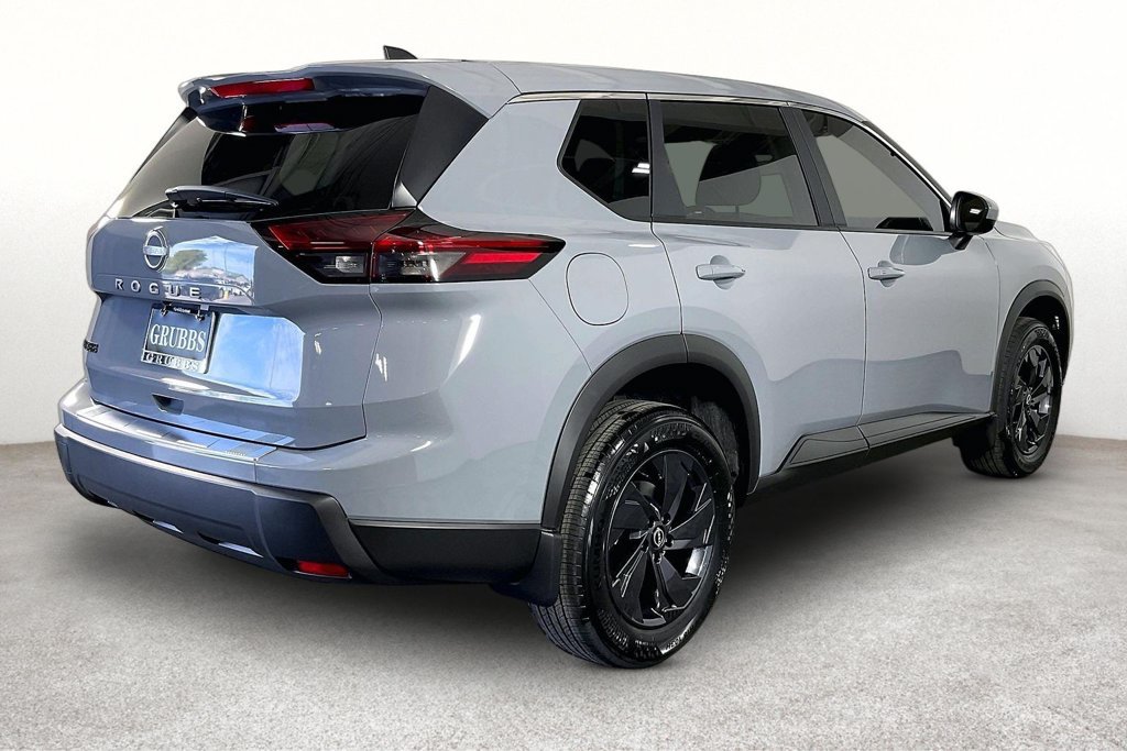New 2027 Nissan Rogue SV w/ Cold Weather Package FWD image 8