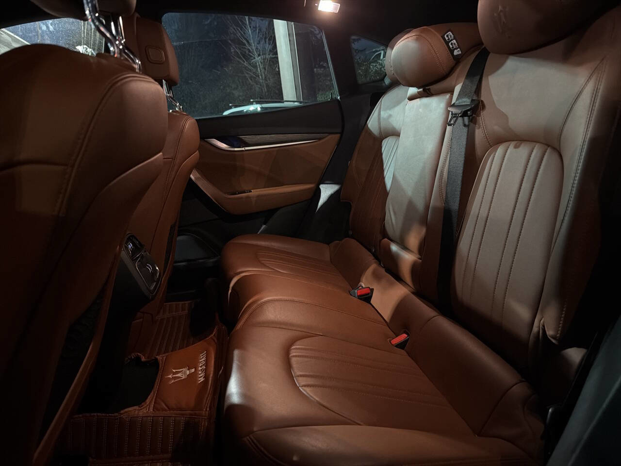 Used 2017 Maserati Levante S image 7