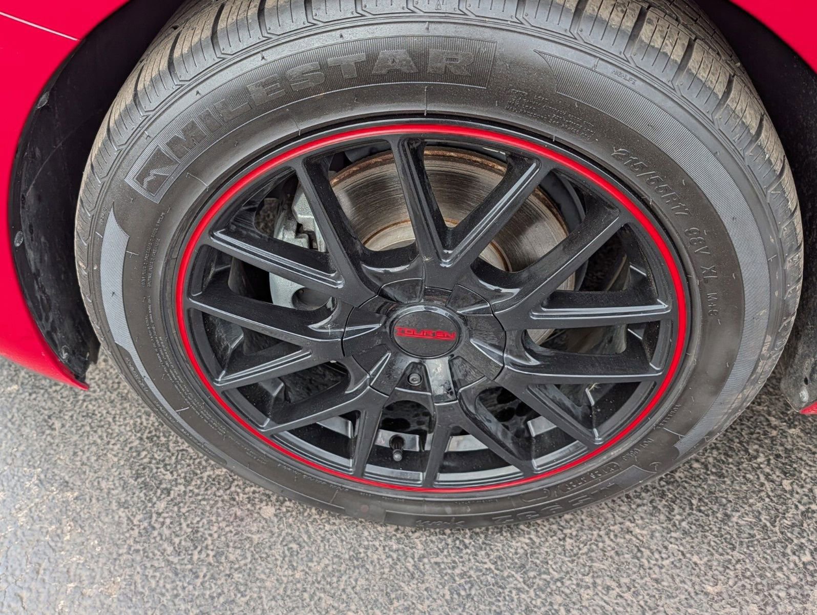 Used 2019 Volkswagen Beetle 2.0T image 15