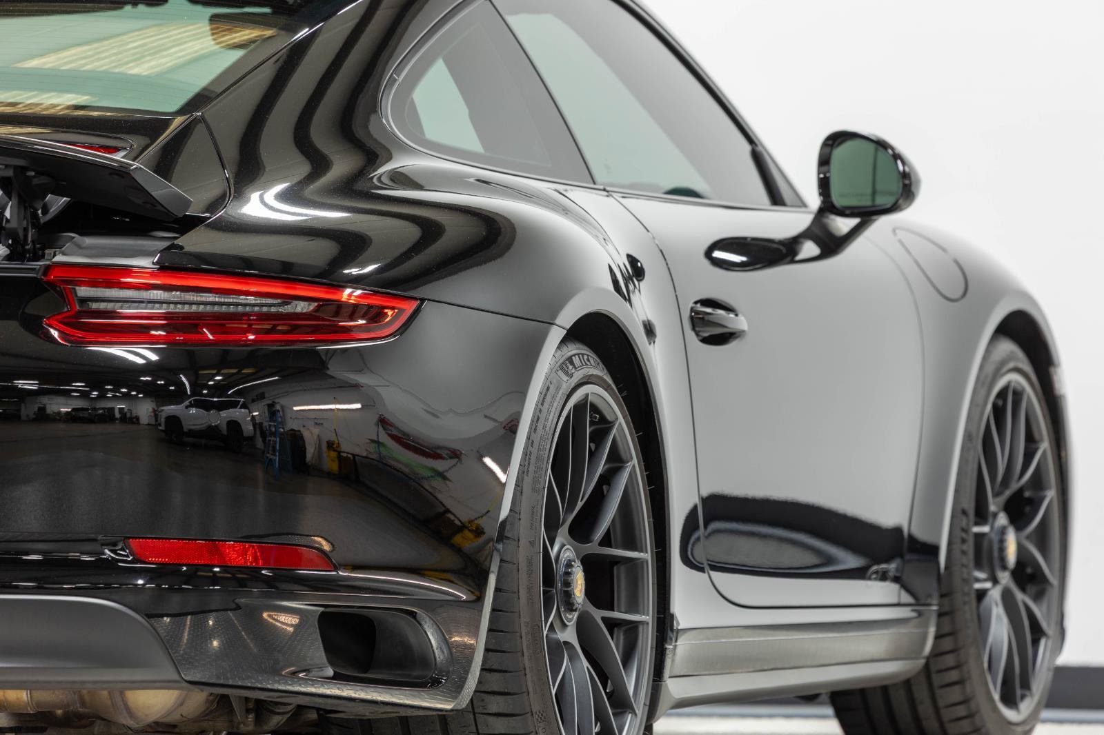 Used 2019 Porsche 911 Carrera GTS RWD image 21