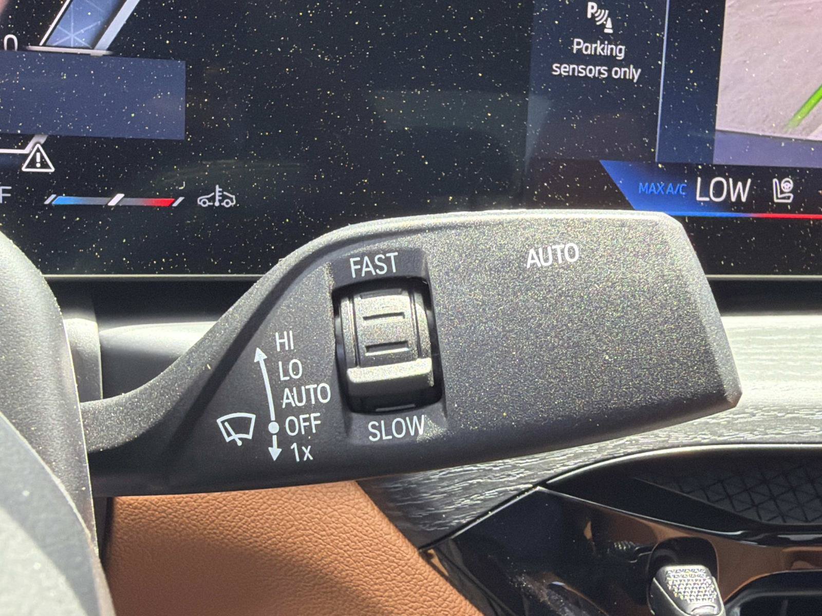 New 2026 BMW 330i Sedan w/ Convenience Package RWD image 25