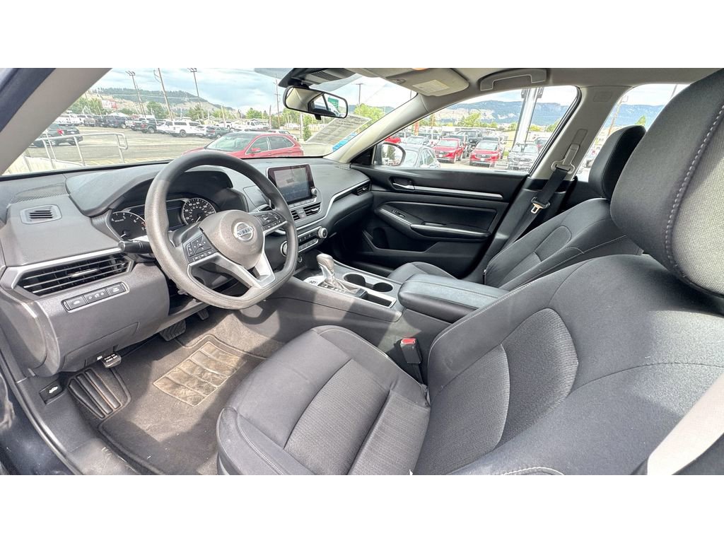 Used 2022 Nissan Altima 2.5 SV image 17