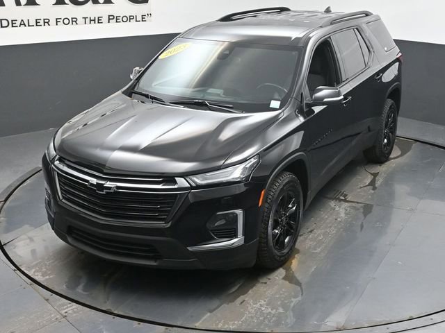 Used 2023 Chevrolet Traverse LT image 45