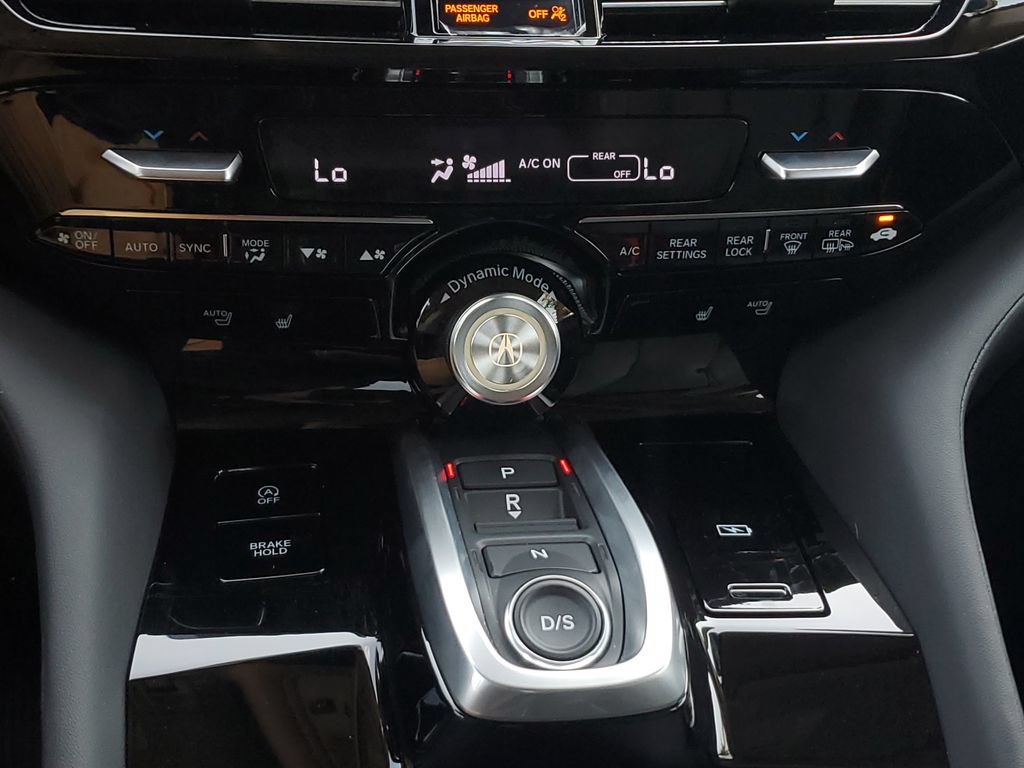 Certified 2026 Acura MDX w/ Technology Package FWD image 28
