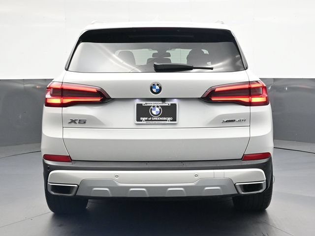 Used 2023 BMW X5 xDrive40i w/ Premium Package AWD/4WD image 6