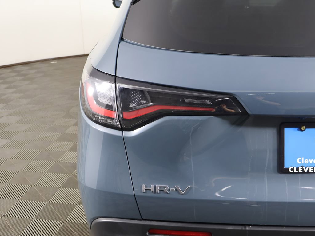 Used 2024 Honda HR-V Sport image 14