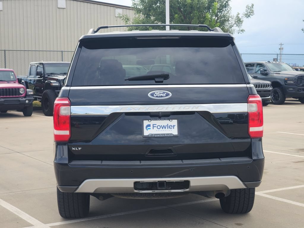 Used 2020 Ford Expedition XLT w/ Equipment Group 202A AWD/4WD image 6
