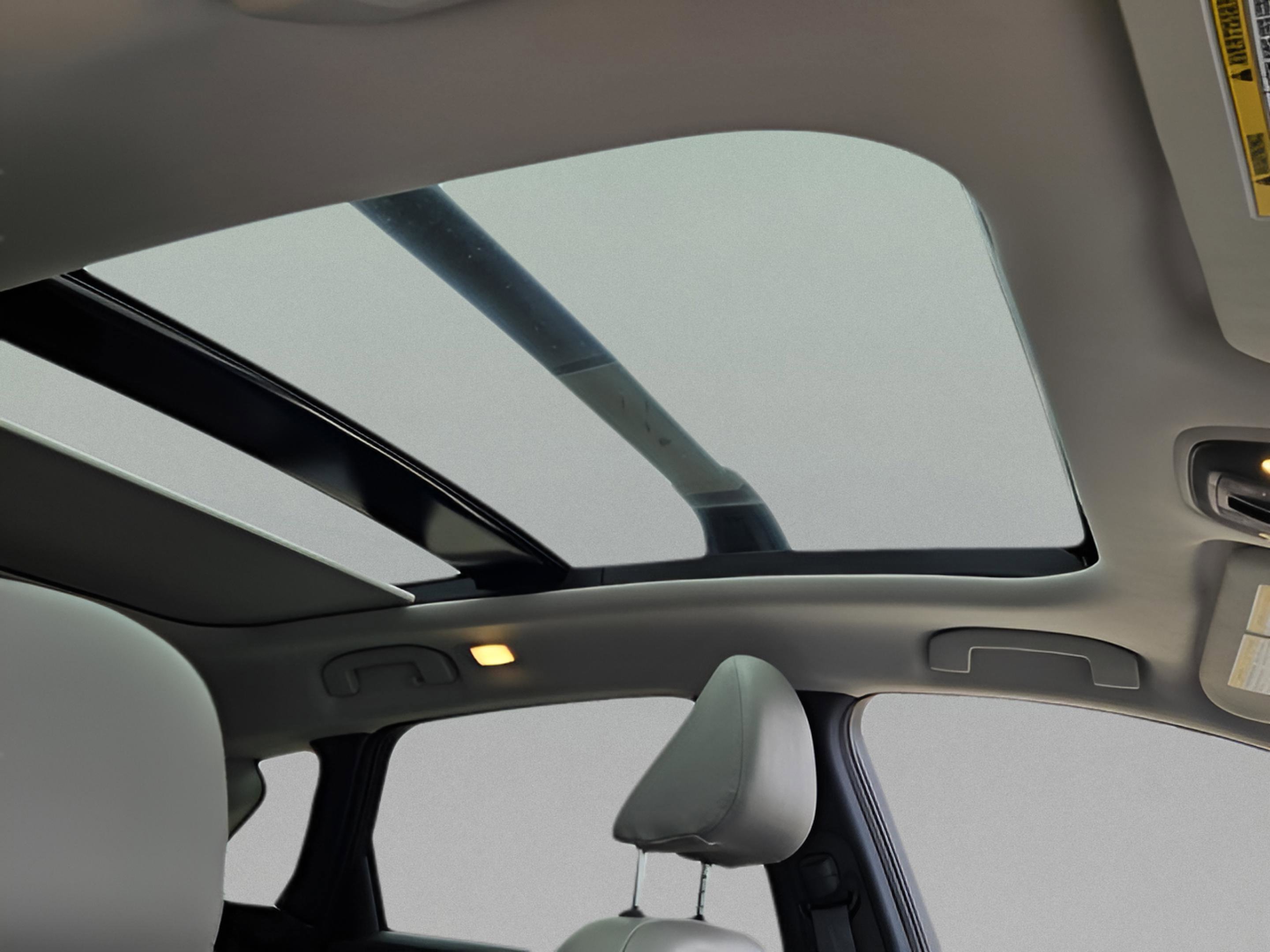 Certified 2025 INFINITI QX50 Luxe image 18