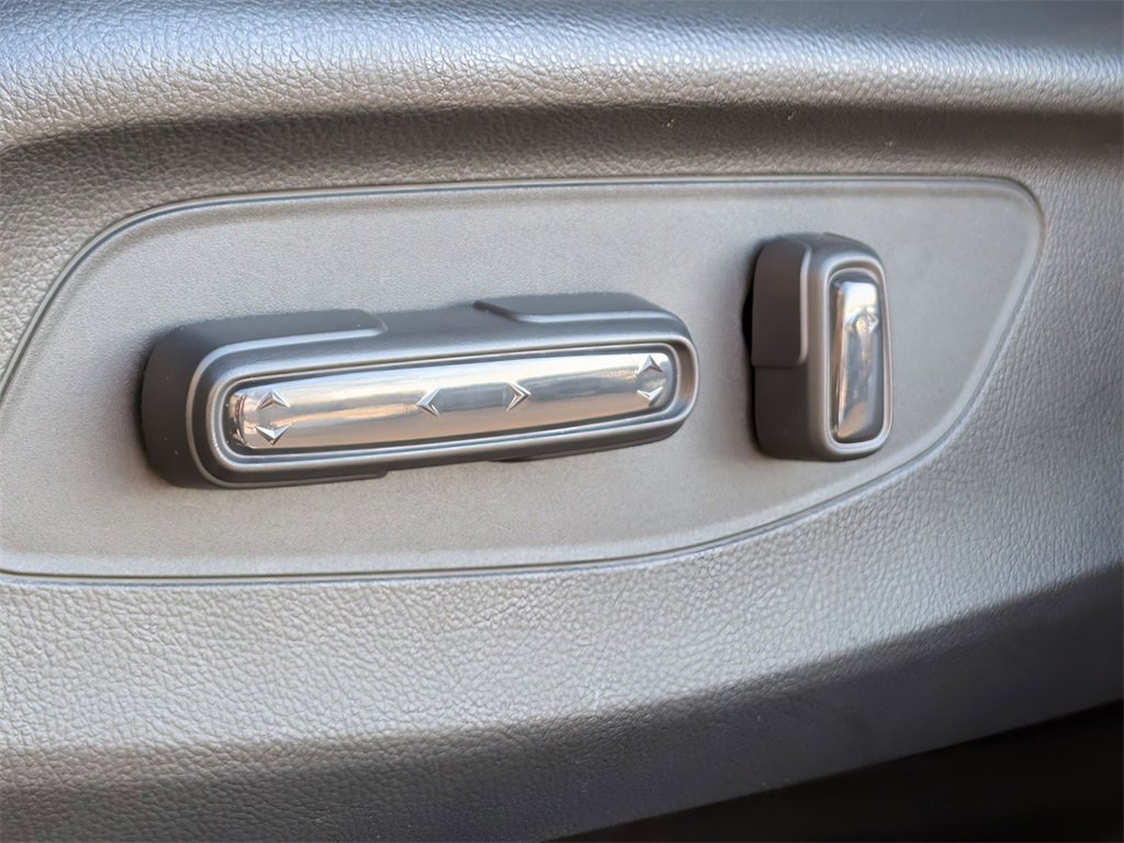 Certified 2025 Acura ADX AWD image 16