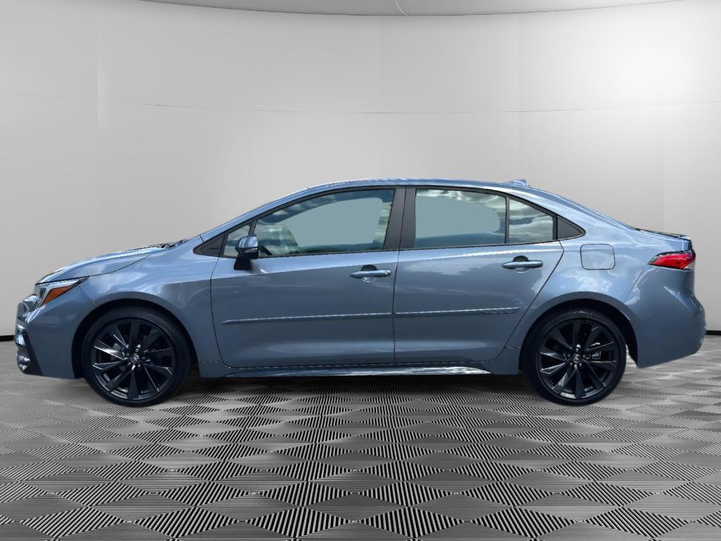 Used 2026 Toyota Corolla SE FWD image 5