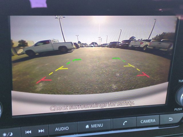 Used 2025 Nissan Pathfinder SV image 20