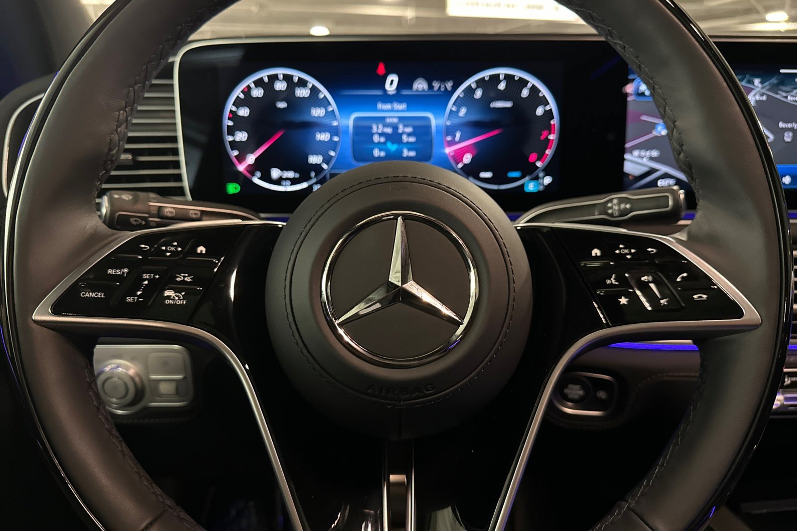 New 2026 Mercedes-Benz Maybach GLS 600 4MATIC image 24