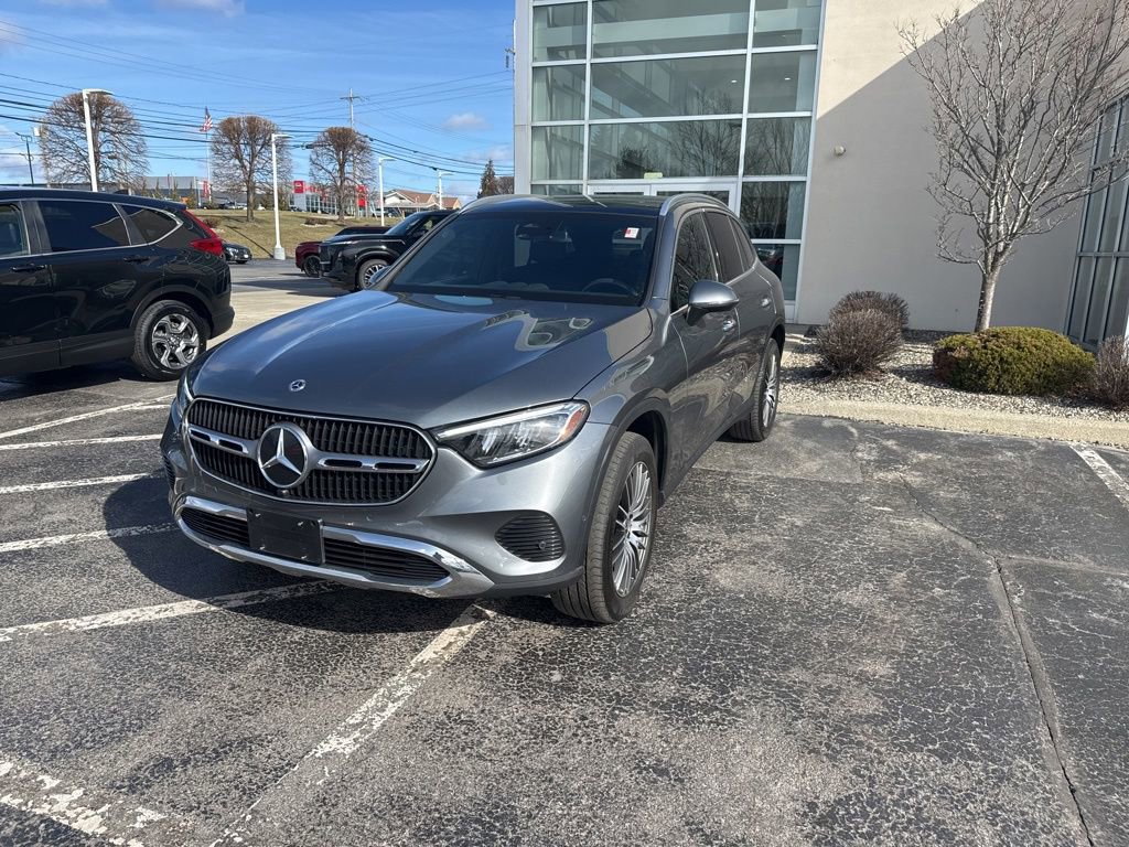 Used 2023 Mercedes-Benz GLC 300 4MATIC image 8