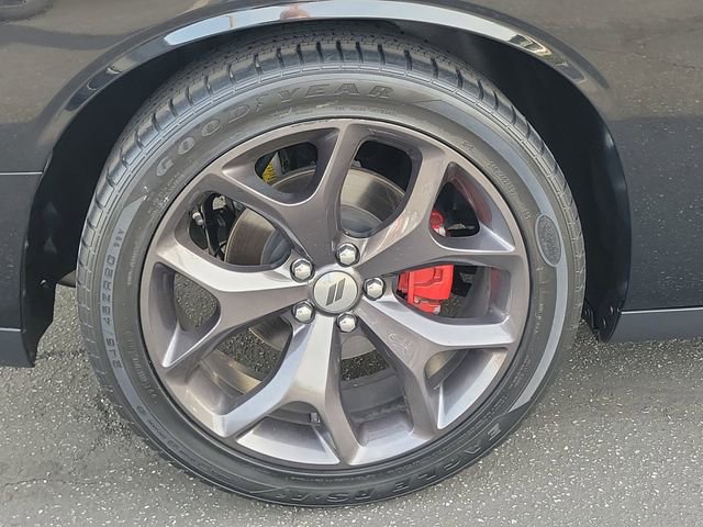 Certified 2019 Dodge Challenger R/T image 6